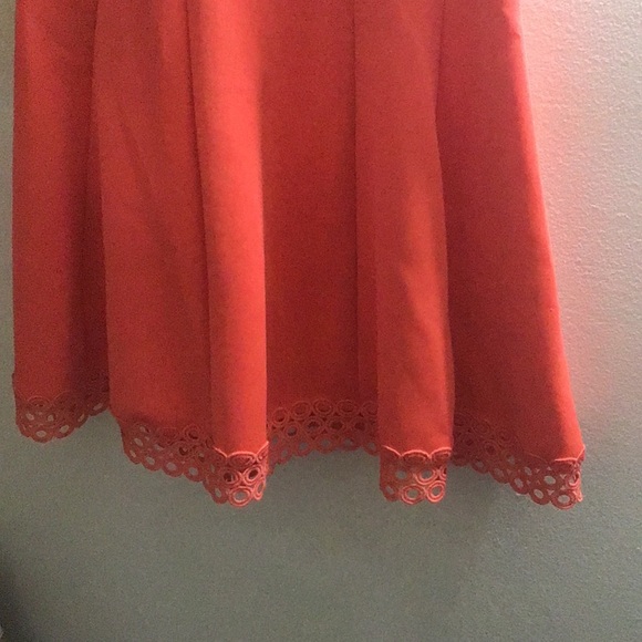 Dress - Picture 7 of 7